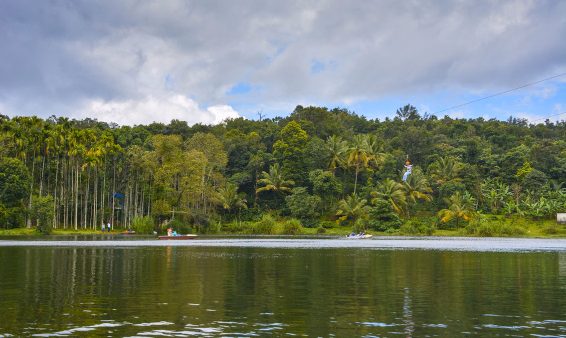 Karlad Lake